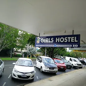 cairns-girls-hostel.queenslandhotels.net/